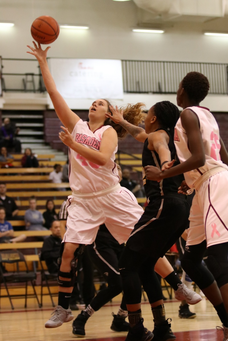 Alisa Shinn poured in 41 points, the second-highest scoring total in PCC women's basketball history Friday night, photo by Richard Quinton.