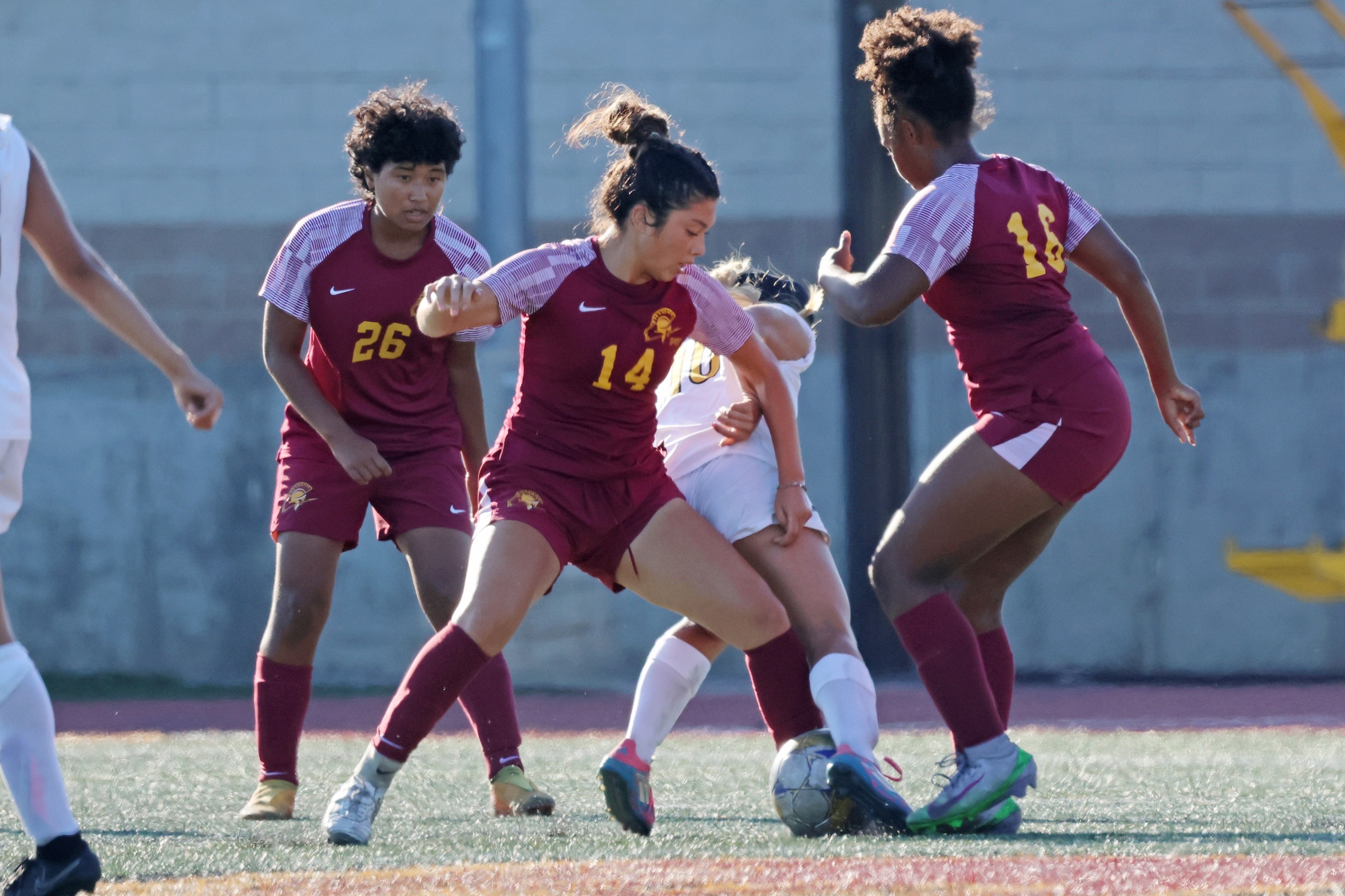 Esmeralda Jaquez (center), Maxine Scott (right) and Kira Miramatsu (left) have been key players in PCC's 2-game win streak (photo by Richard Quinton).