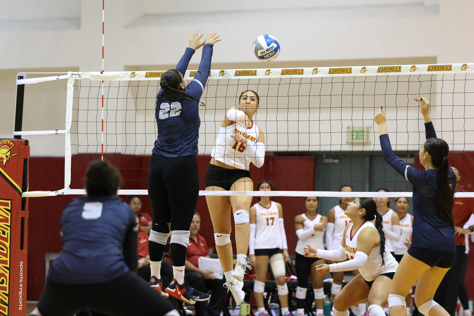 Mahrie Bedjakian fires a kill in a recent match (photo by Richard Quinton).
